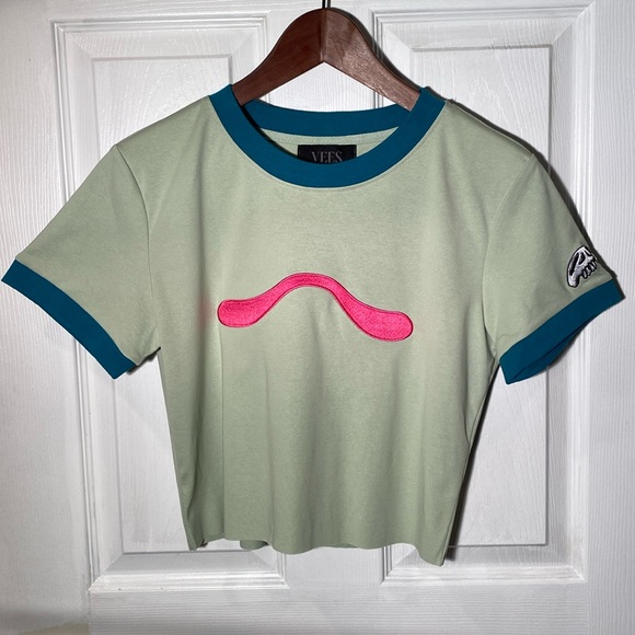 Vees Y2K Crop Top - Picture 1 of 11